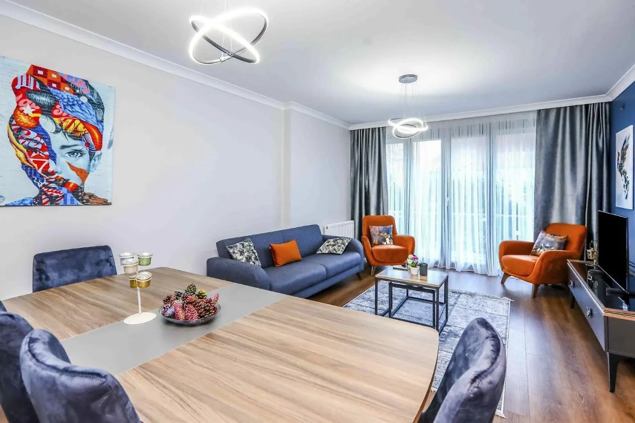 Flat With Balcony Close To Viaport Marina Tuzla Istanbul 0*,