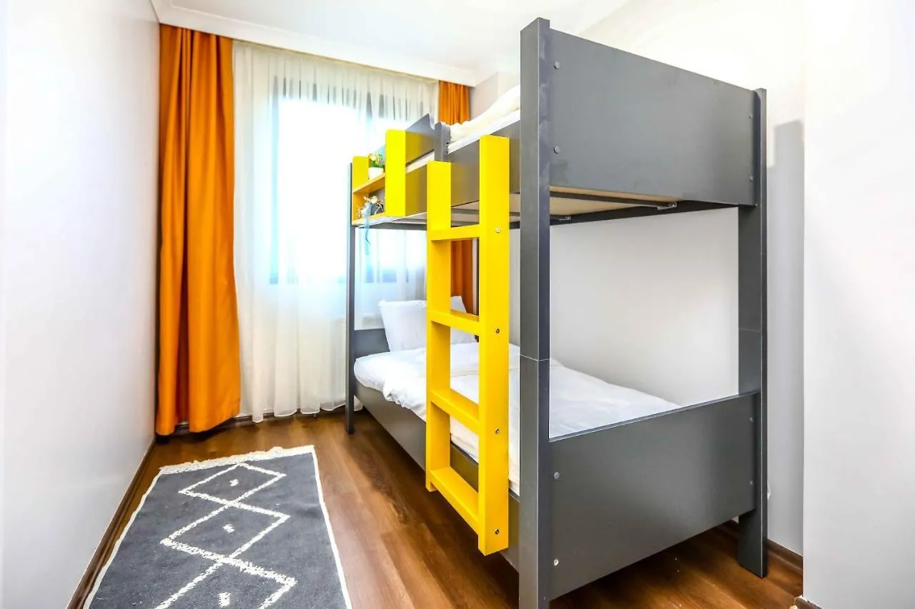 Apartment Flat With Balcony Close To Viaport Marina Tuzla Istanbul Turkey